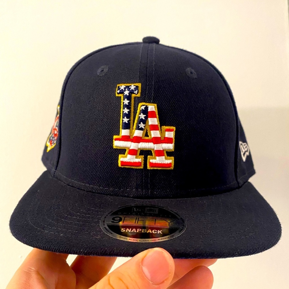 LA Dodgers SnapBack! New Era Hat!